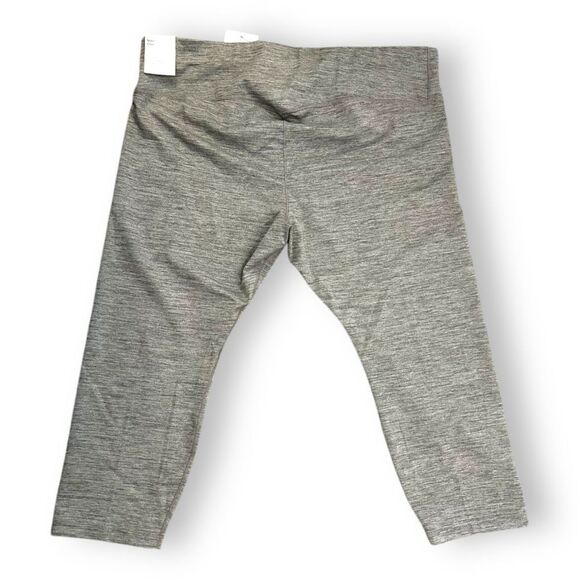 NWT Nike One Women's Tight Fit Mid-Rise Crop Dri-Fit Leggings Grey Size 2X New - Picture 3 of 10